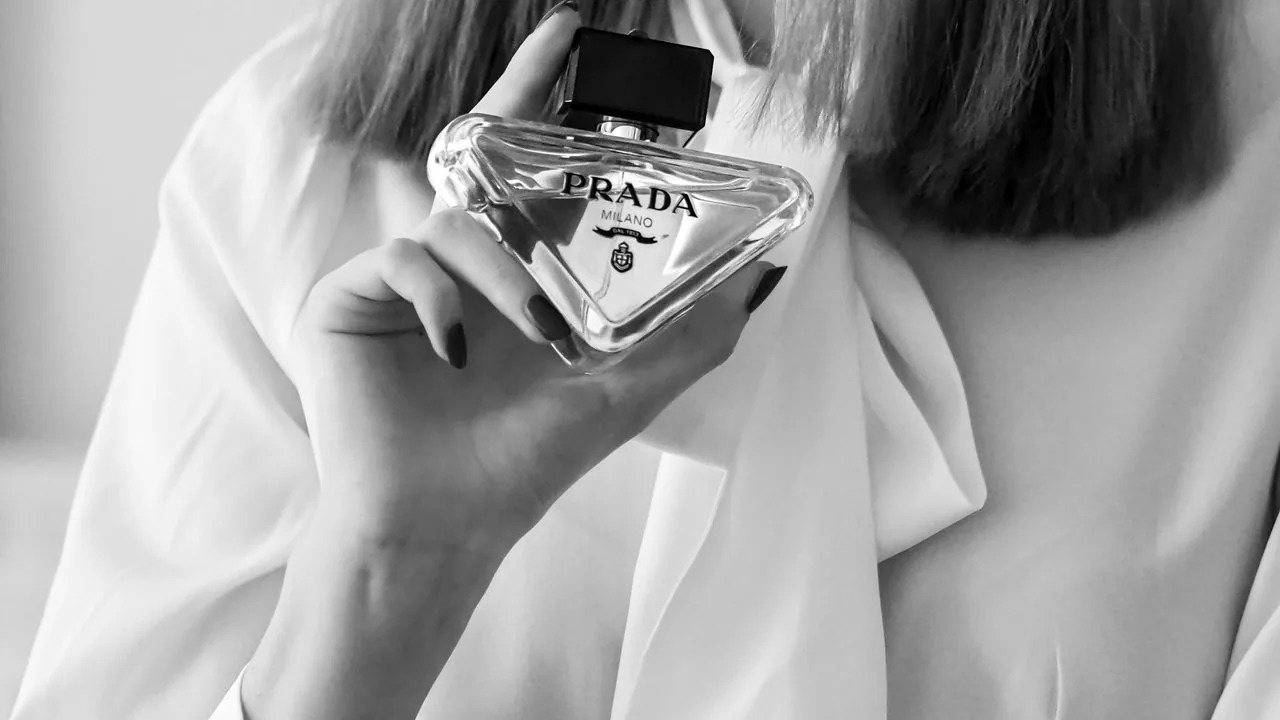 Post-Consumer Recycled Packaging for Cosmetic Brands