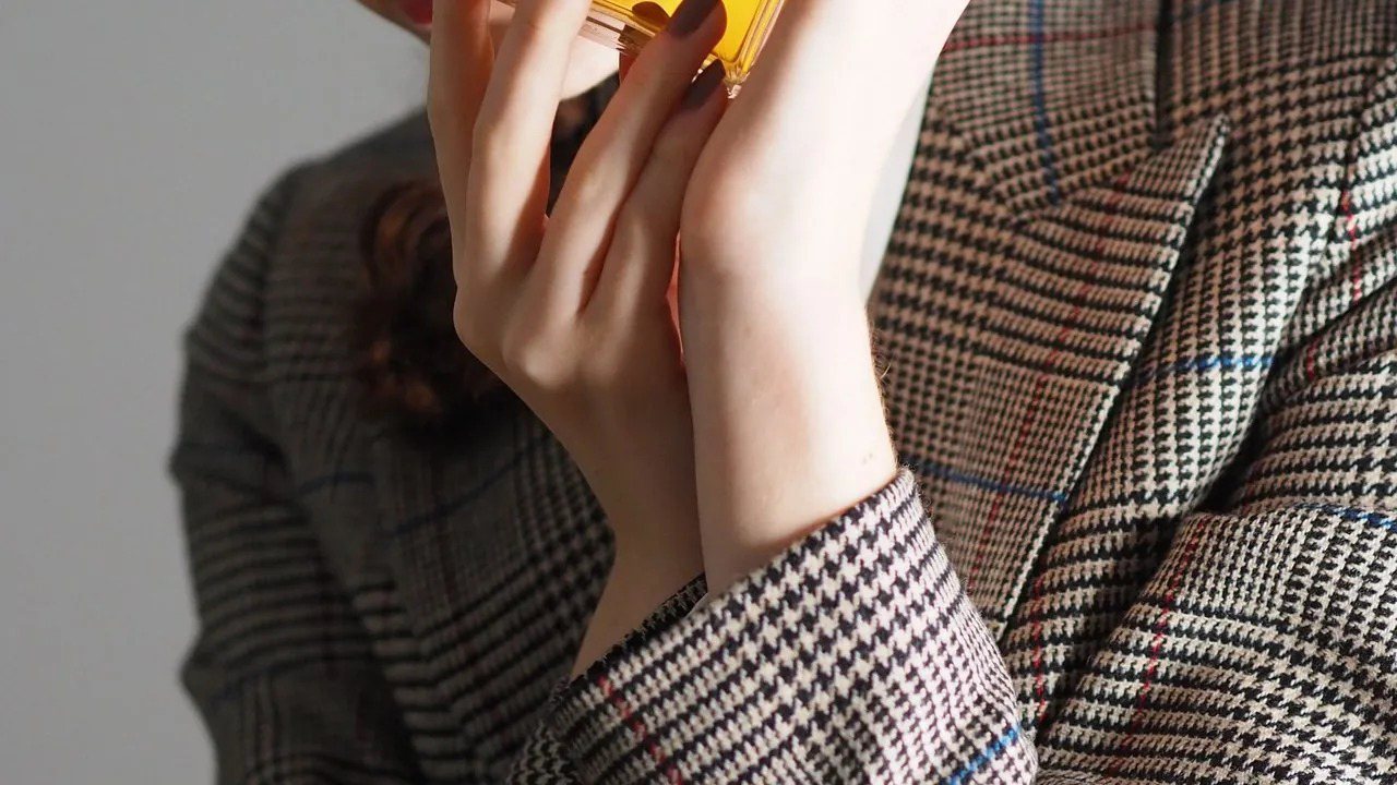 Unisex Fragrance: Positioning and Note Structure