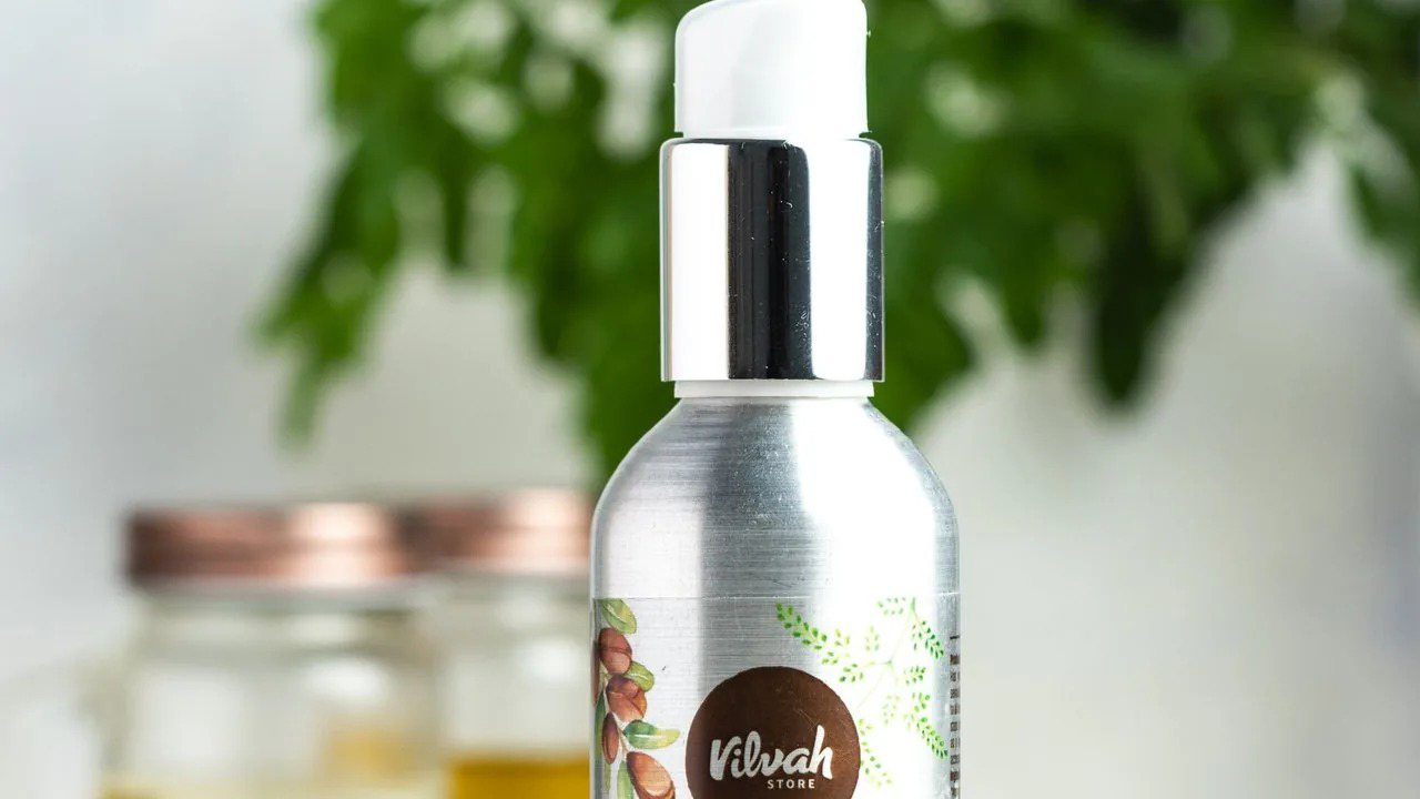 Hair Care Preservation: Water-Rich Formulas and Microbial Risk