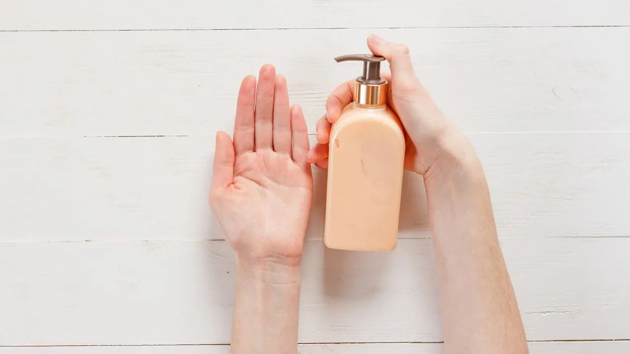 Essence-Toner Hybrids: When One Product Replaces Two Steps