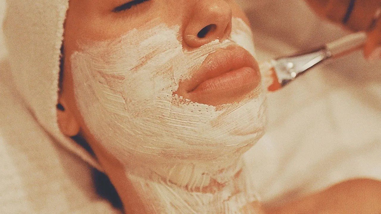 Clay Mask OEM: Choosing Clays and Controlling Dry-Out