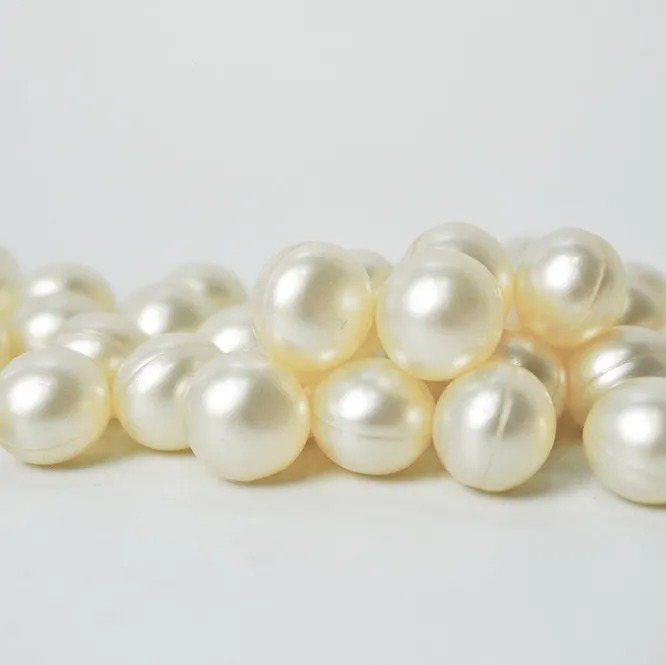 Natural Freshwater Pearl Cosmetic Beads | OEM ODM Beauty Lab